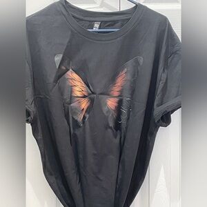 Black T-Shirt with Butterfly Design~ pretty